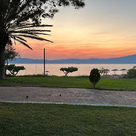 Willa Bouros Seaview Farm Karystos  Zewnętrze zdjęcie